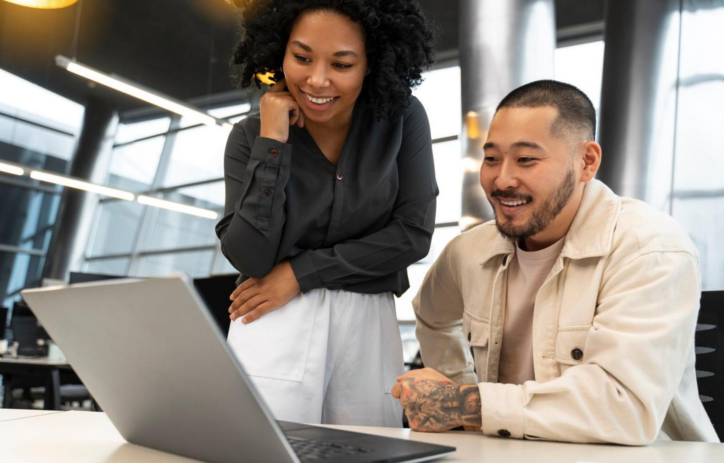 Sessione di analisi testuale durante il laboratorio